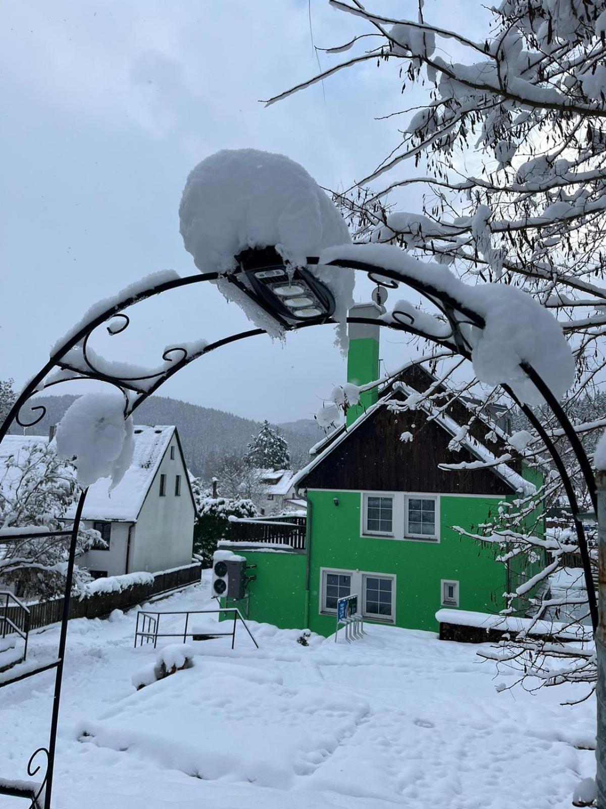 Pension U Golfu Cihelny KLV Exterior foto