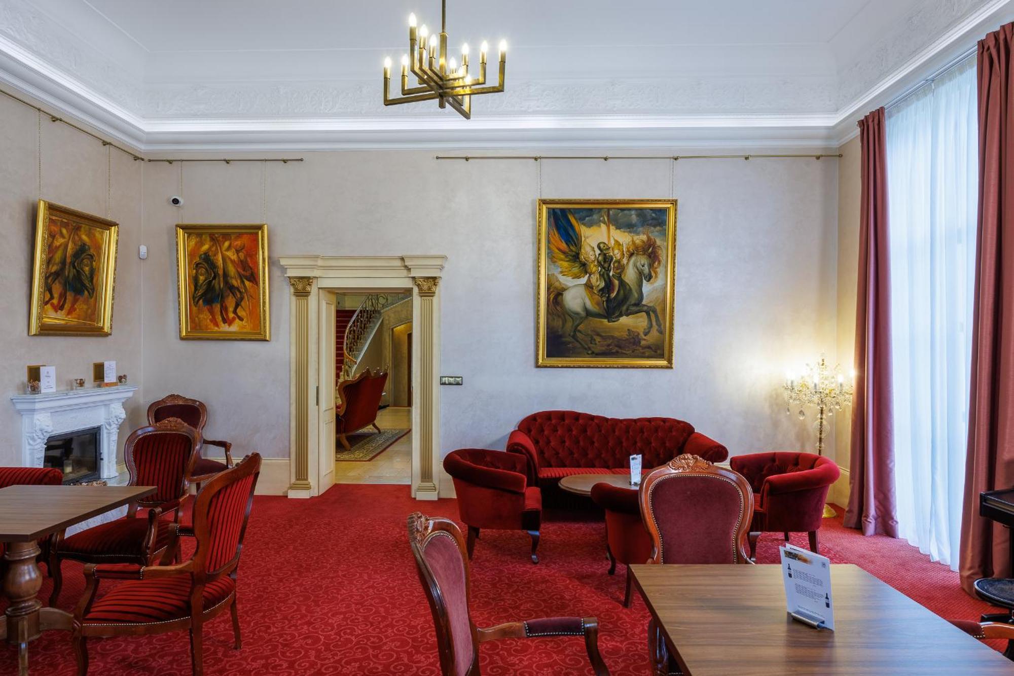 Pension U Golfu Cihelny KLV Exterior foto